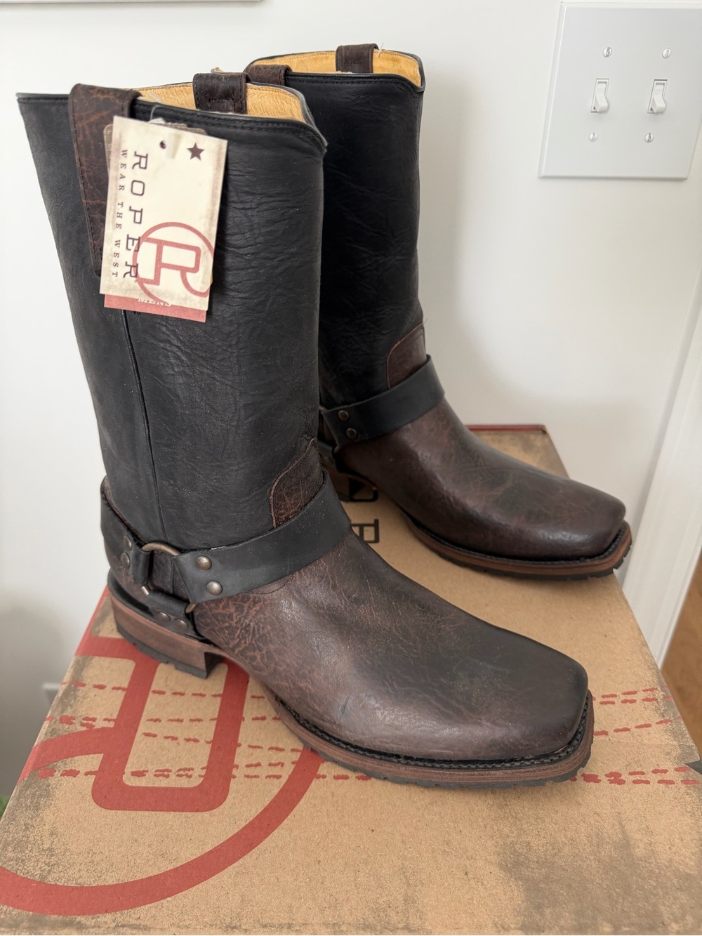 Roper Men’s Brown Foot & Black Shaft Harness Boots